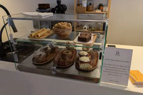 Green Lane Bakery & Cakes photo 3